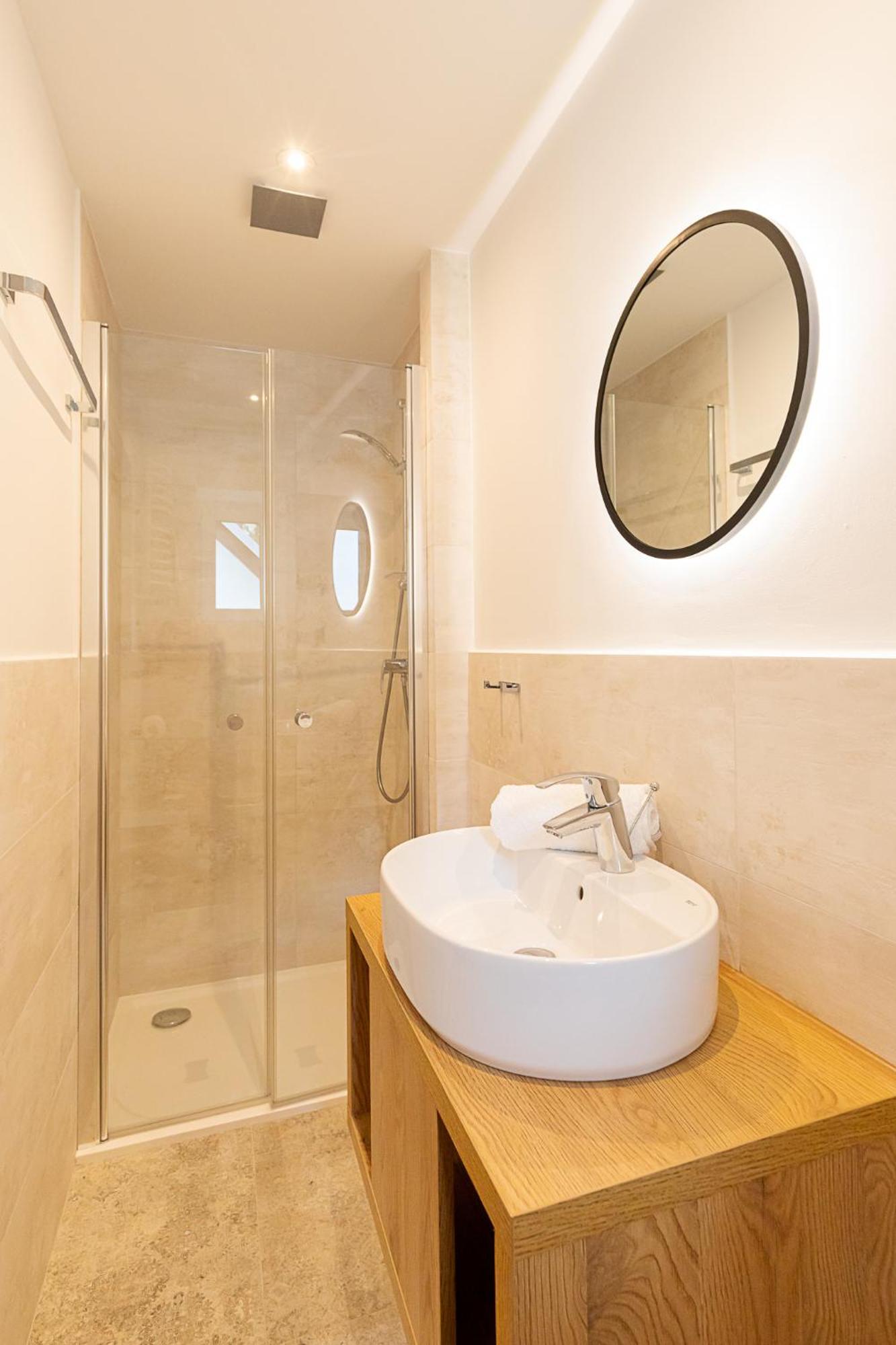 Viridi Apartment